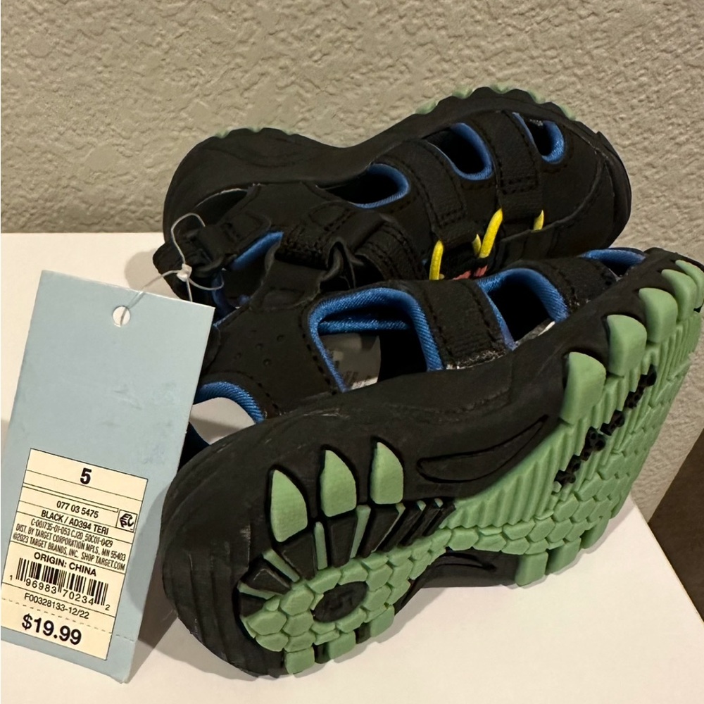 Cat & Jack shoes size 5 (toddler boy)